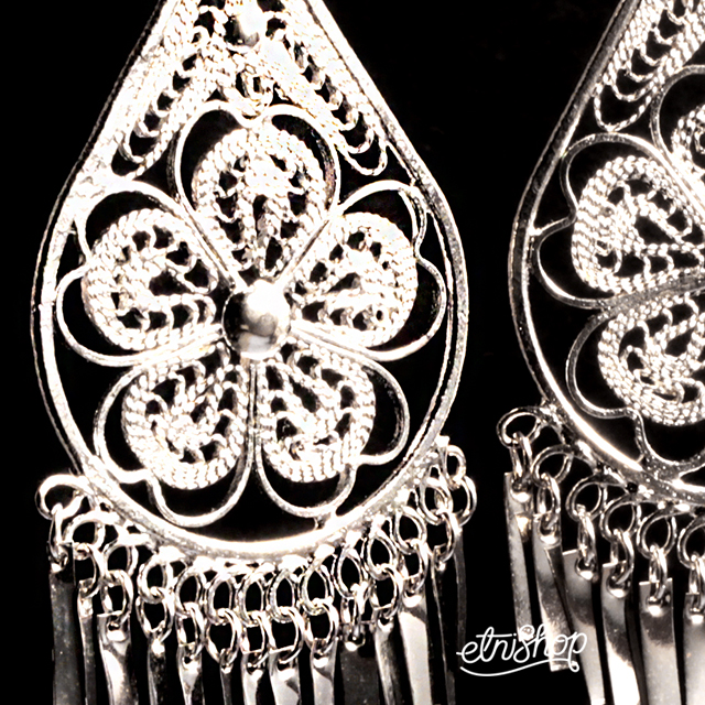 Aretes Oaxaqueños Tipo Gota con Flor - Imagen 2